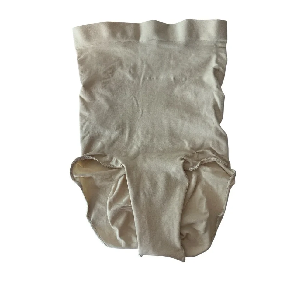 Skims Shapewear Womens Medium Sand High‎ Waisted Shaping Bottoms NWOT